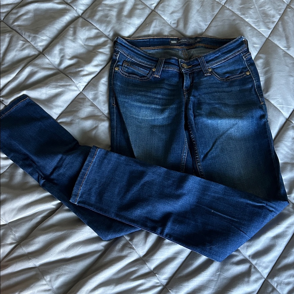 Levi’s low rise skinny, Demi- Curve size 1/25